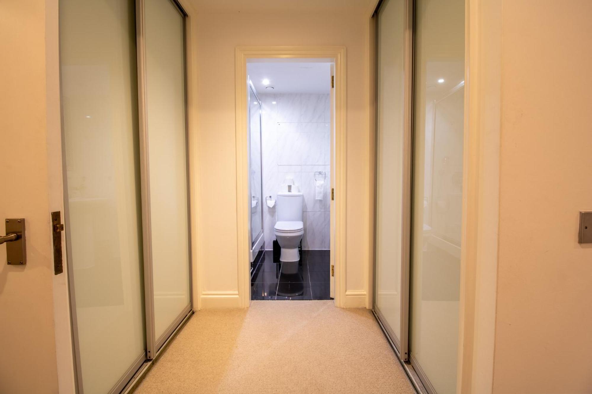 Luxurious In Mayfair London