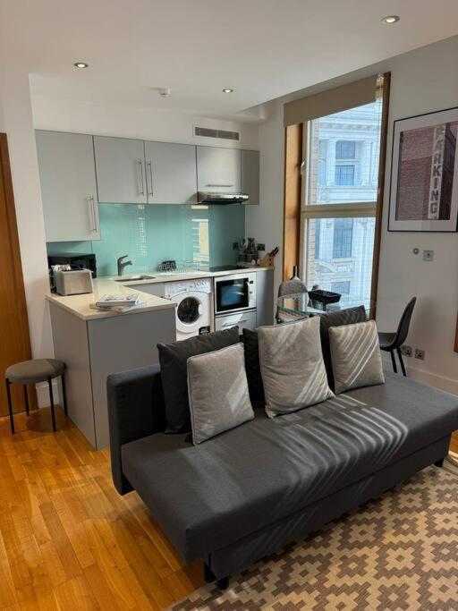 Appartement Sleep 5 In Mayfair St Soho Cov7 *