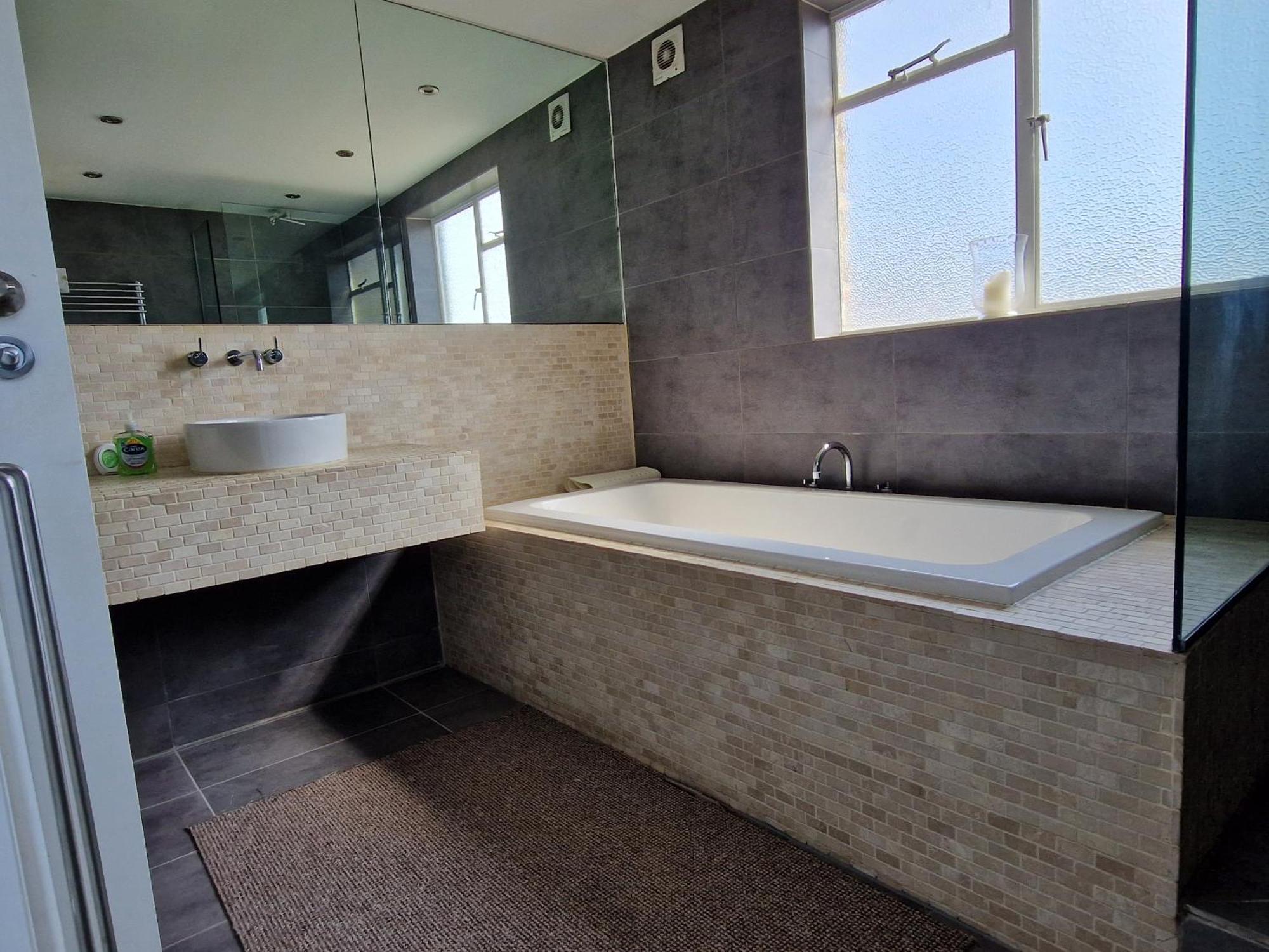 Victorian Modern Two Bedrooms Flat In West Kensington With Skyline View Apartamento