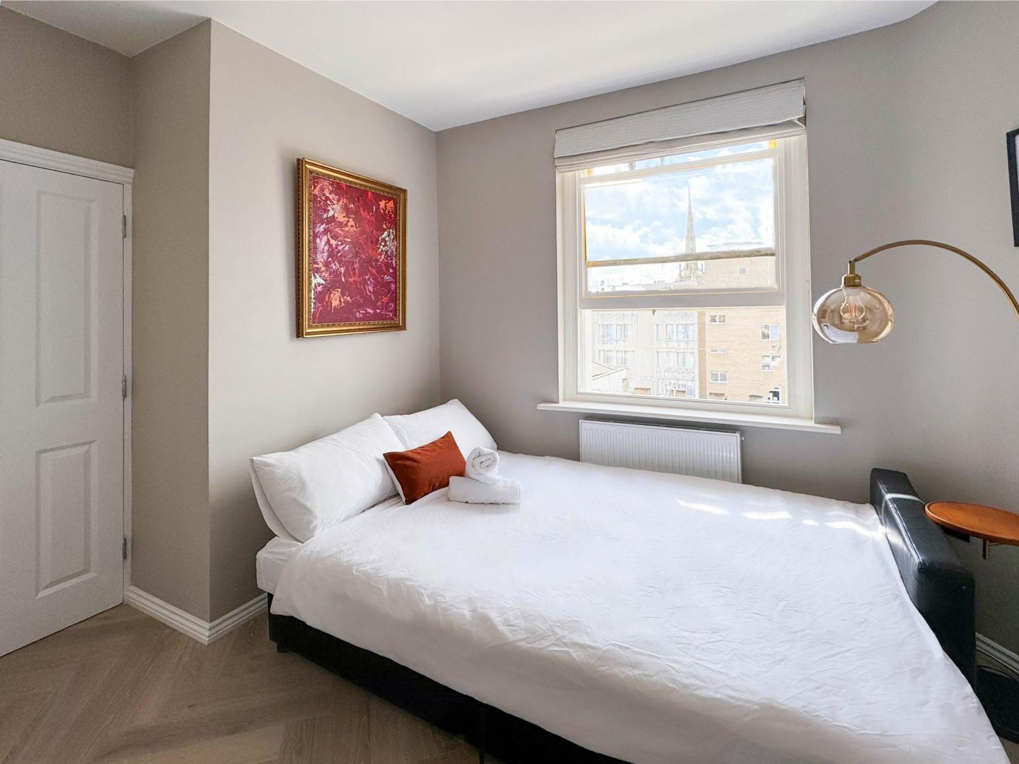 Appartement Bright Flat Close To Hyde Park *