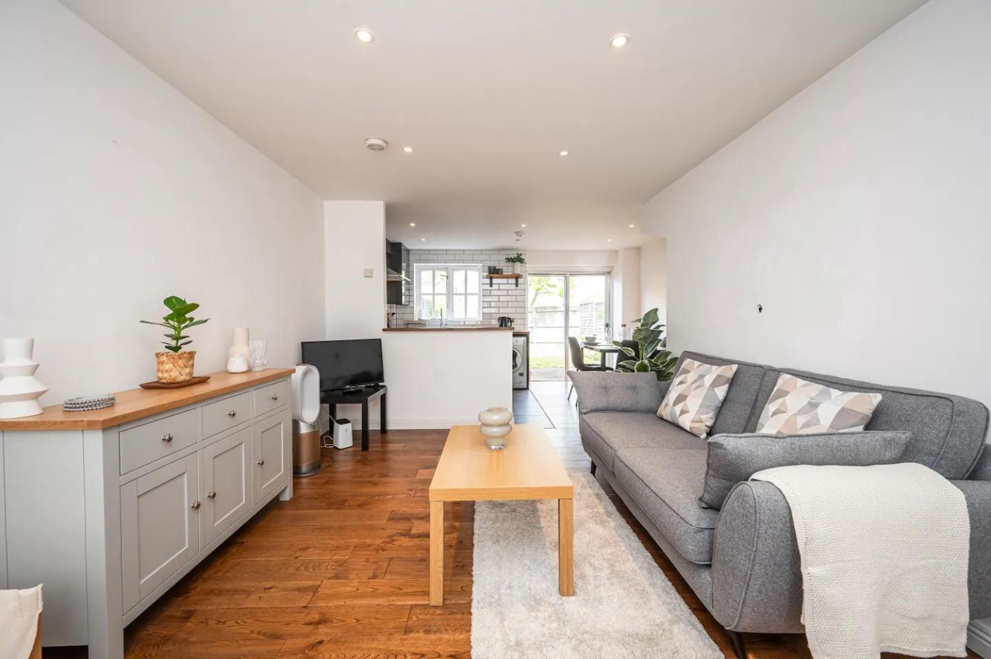 Hébergement de vacances Greenwich House 10 Mins To O2 - Free Parking Pass The Keys Londres
