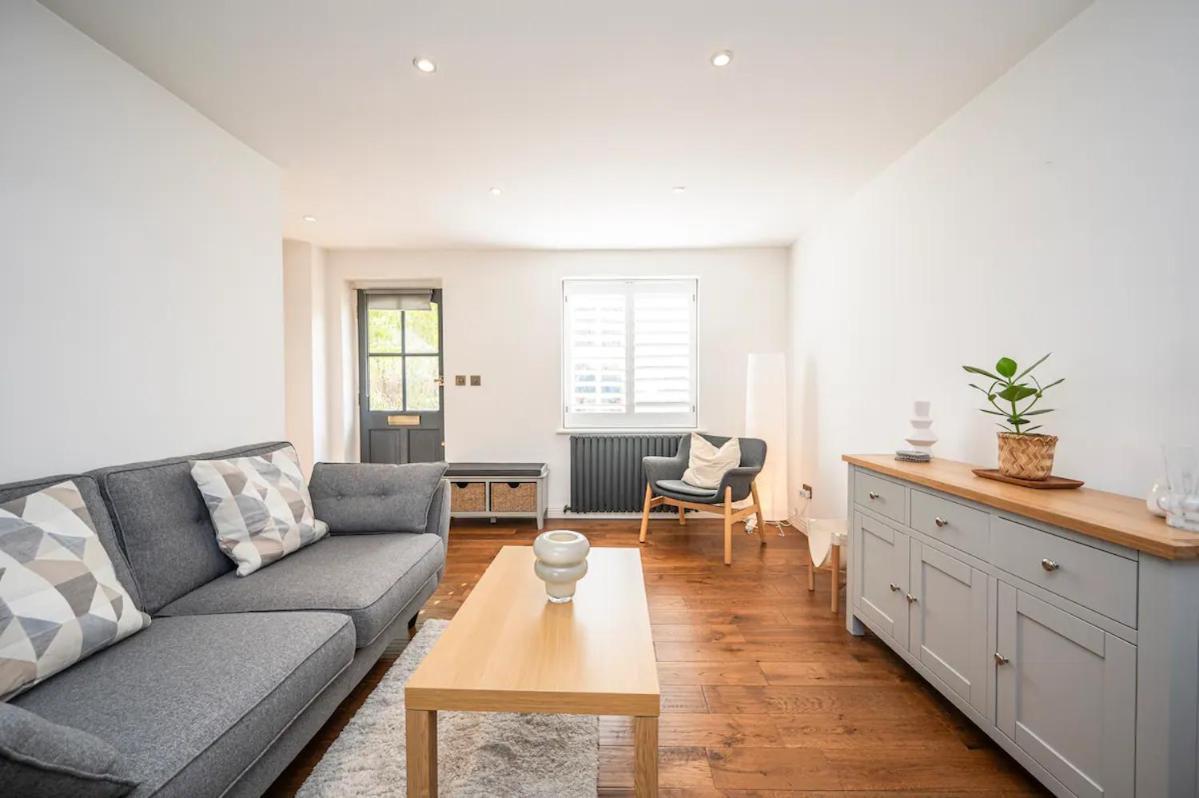 Greenwich House 10 Mins To O2 - Free Parking Pass The Keys Londres