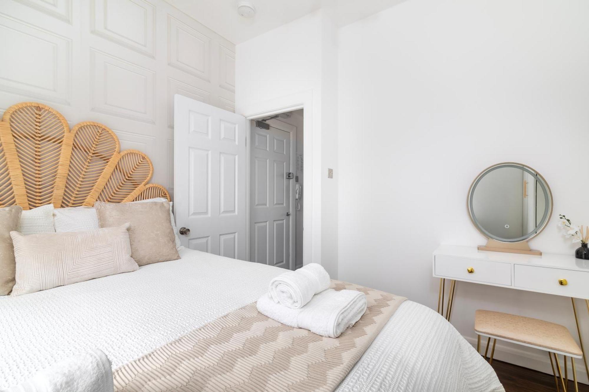 Cosy In Queens Park Apartamento Londres