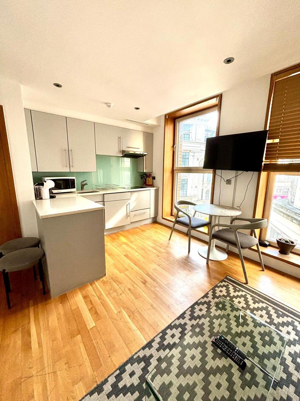 Appartement 1 Bedroom In Piccadilly Circus St Cov1 *