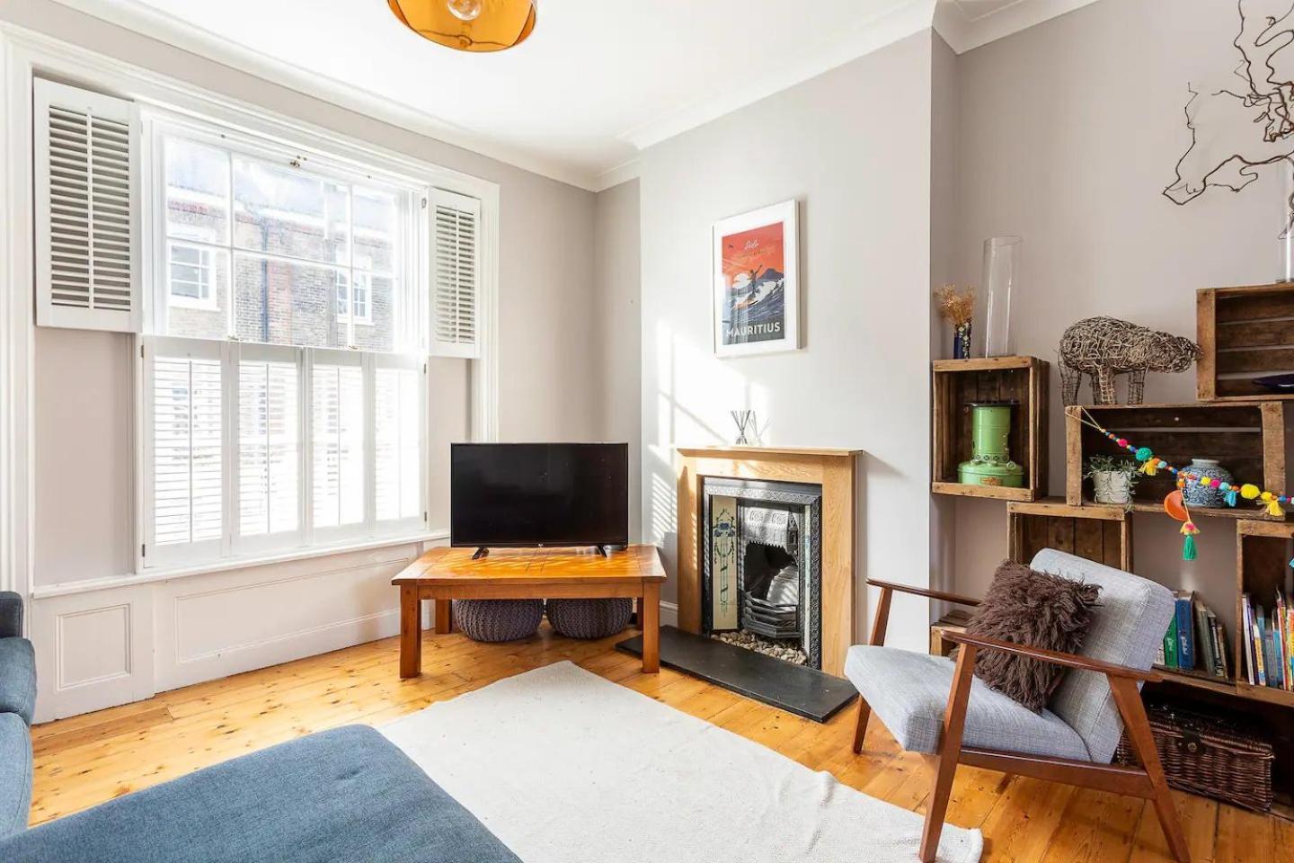 Casa de férias Pass The Keys Spacious Camberwell House 30min Bus *
