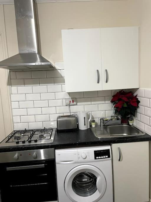 Apartamento Peaceful Flat In Heart Of *