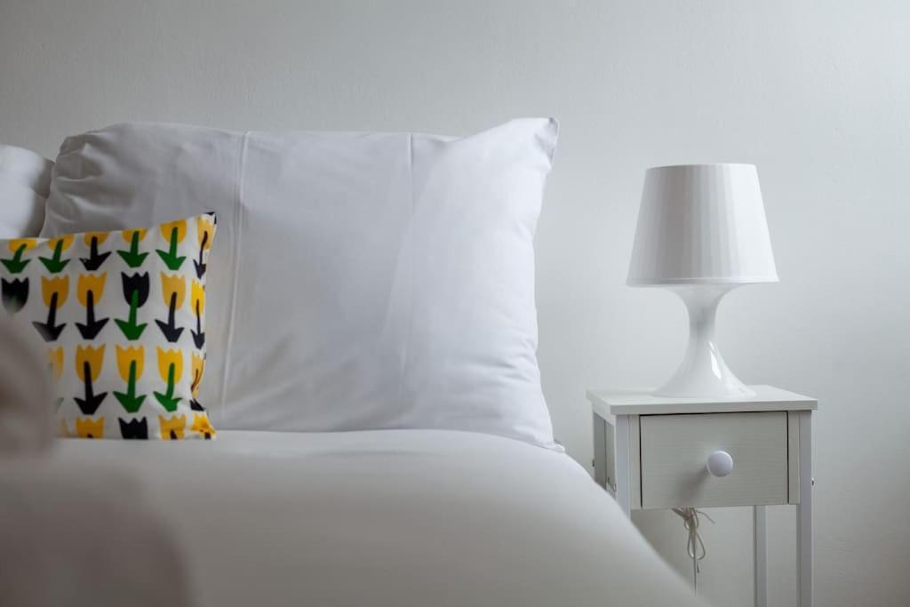 Modern Living In Stylish 3-bed Flat London
