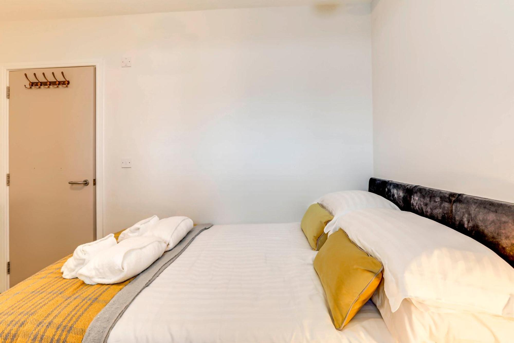 The Quarters - Pioneer Appartement