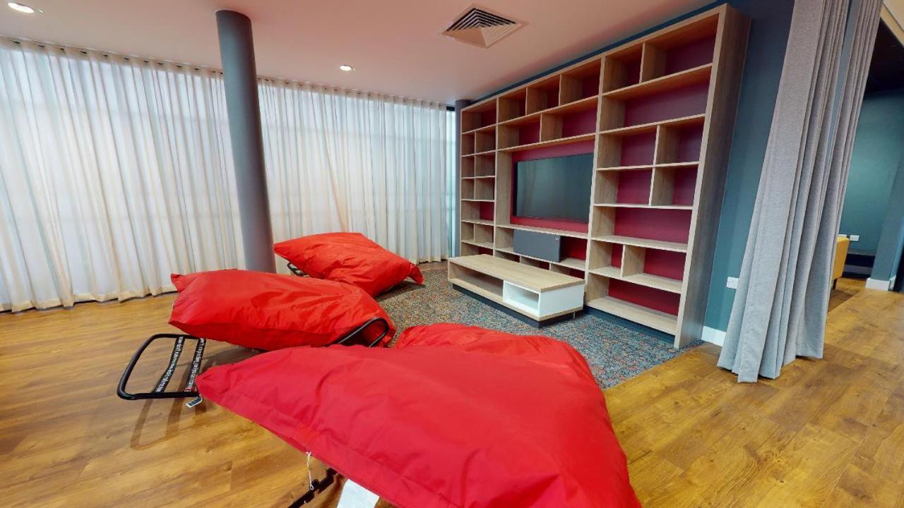 Student Only Private Ensuite At Will Wyatt Court *