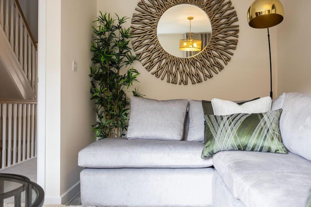 Free Parking/luxurious 3 Bd House/best Offer Londres