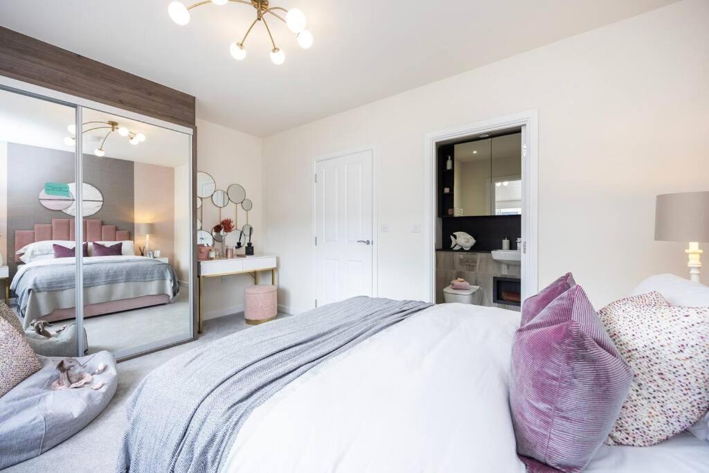 Free Parking/luxurious 3 Bd House/best Offer * Londres
