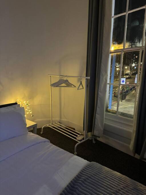2 • Double Bed In King's Cross Appartement Londres