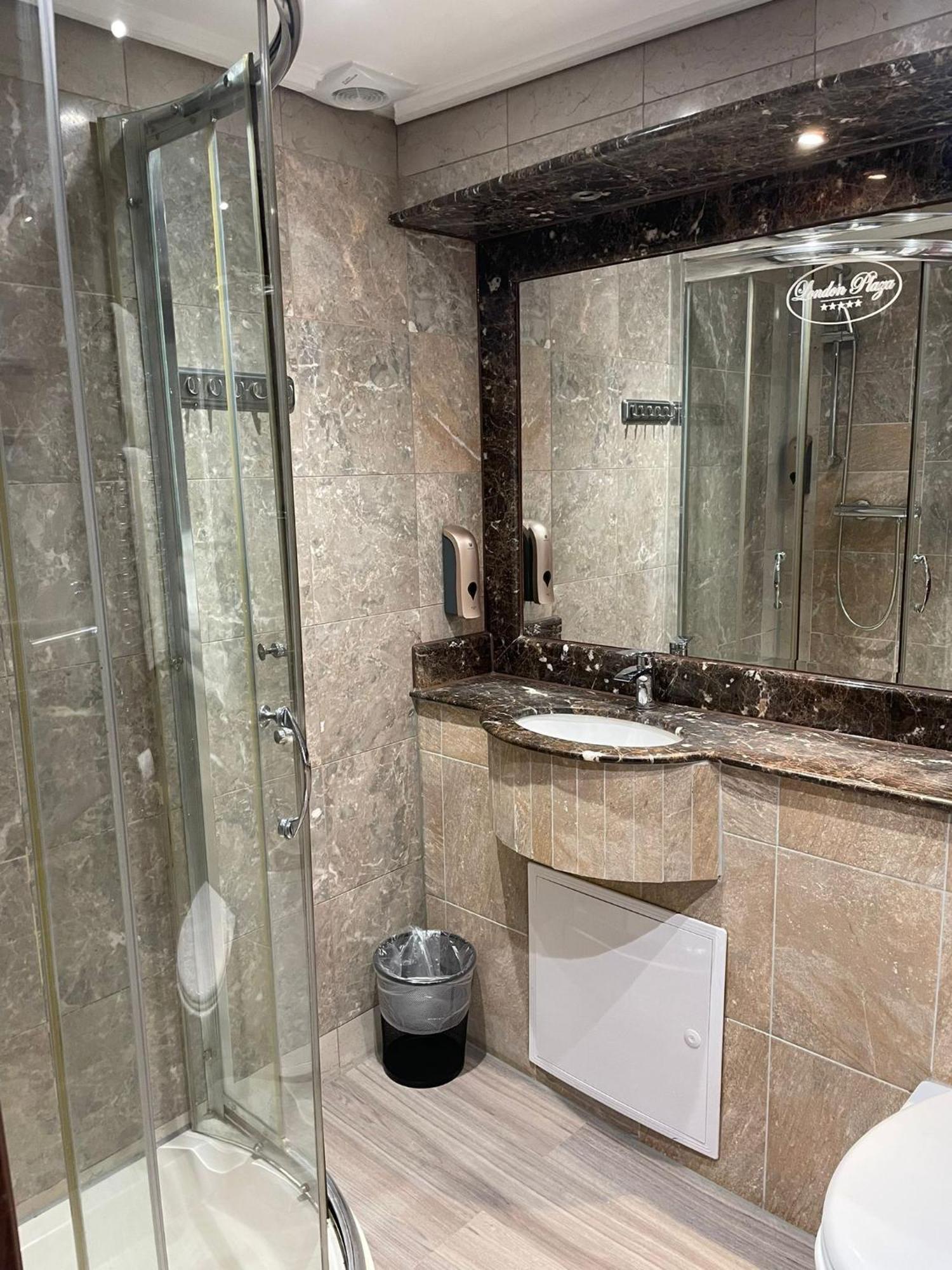 Msk Superior Hotel Londres