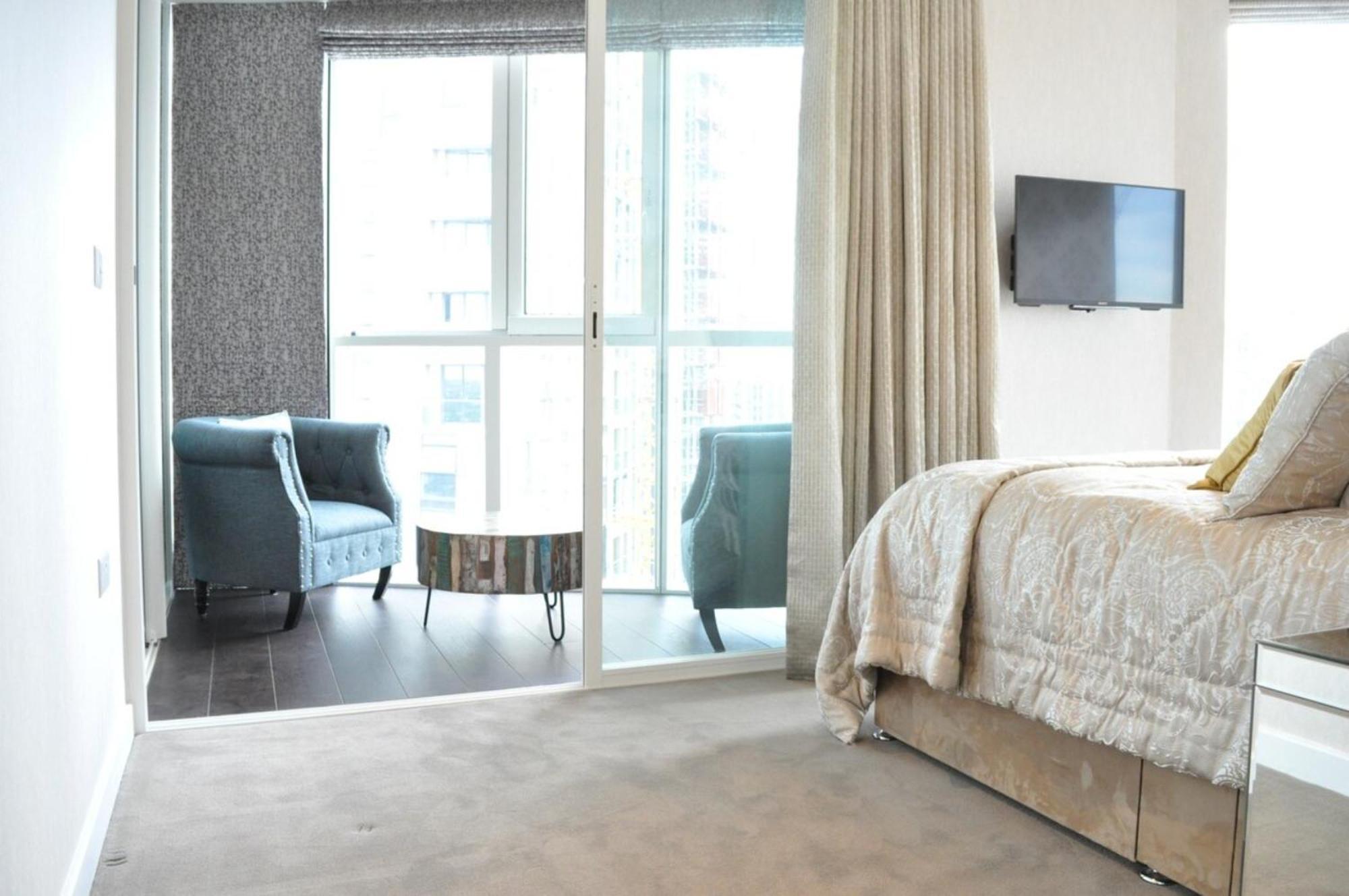 Luxurious 1 Bedroom With Gym And Roof Terrace Apartment *