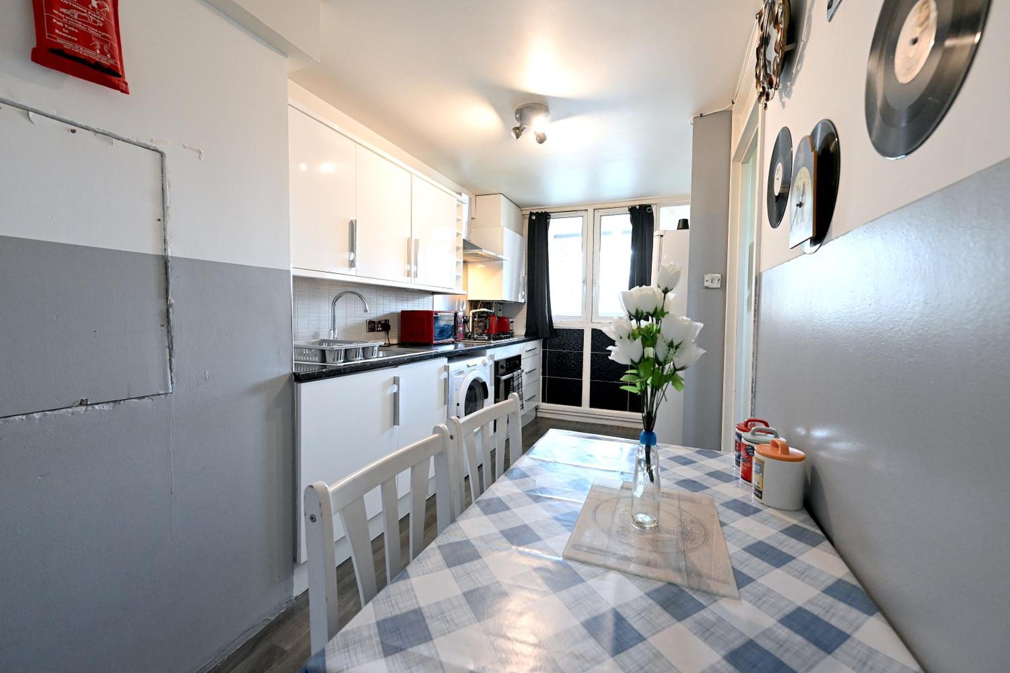 3 Bedroom Flat In - Regents Park / Baker St Apartamento