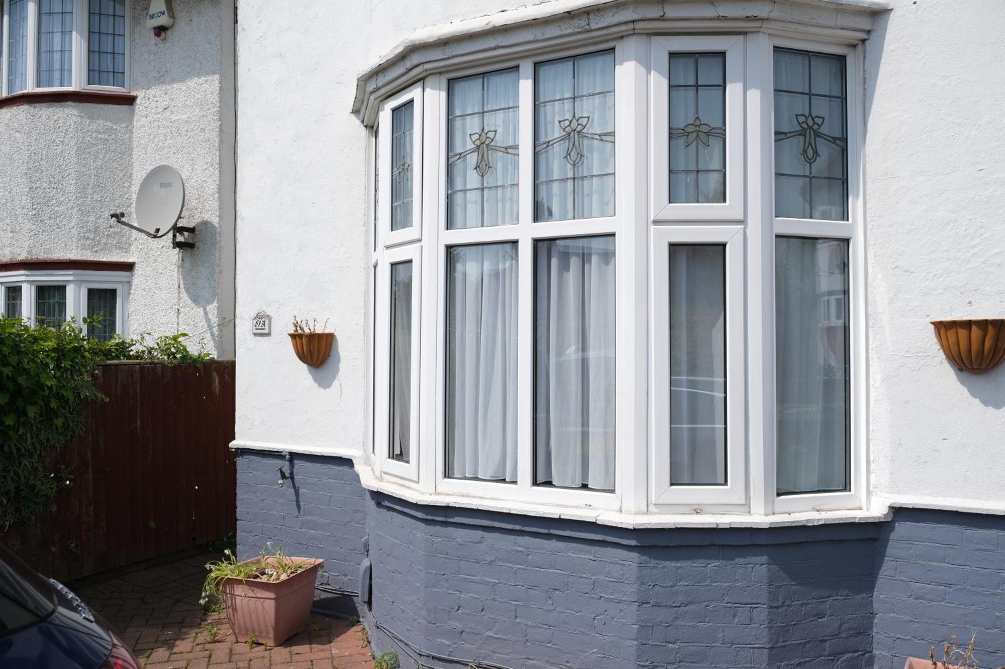 Lynton Road Apartment *