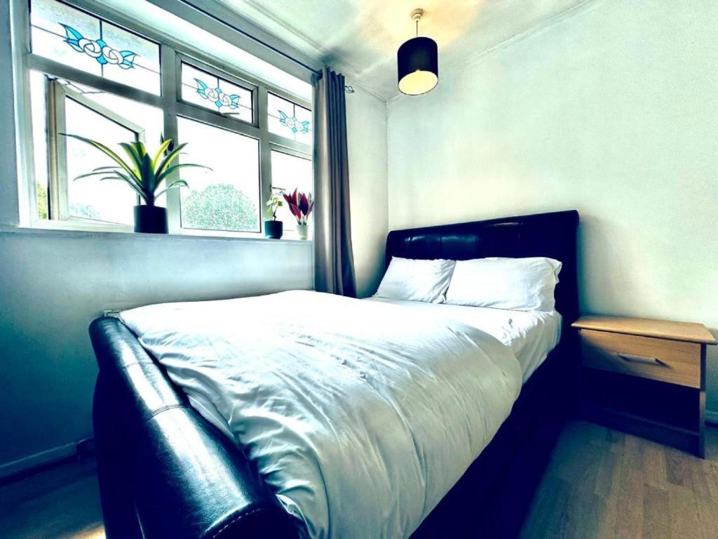 Whitechapel Lindley House R2 Londres