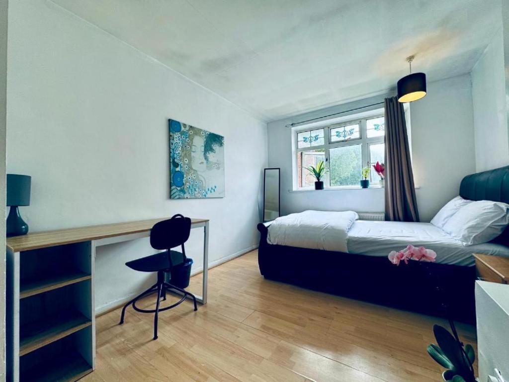 Whitechapel Lindley House R2 Londres
