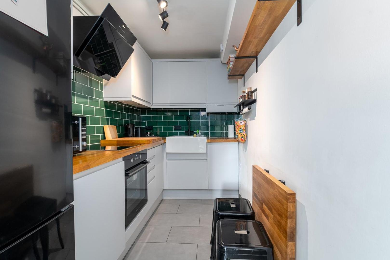 Guestready - Putney Cityscape Convenience Apartment London