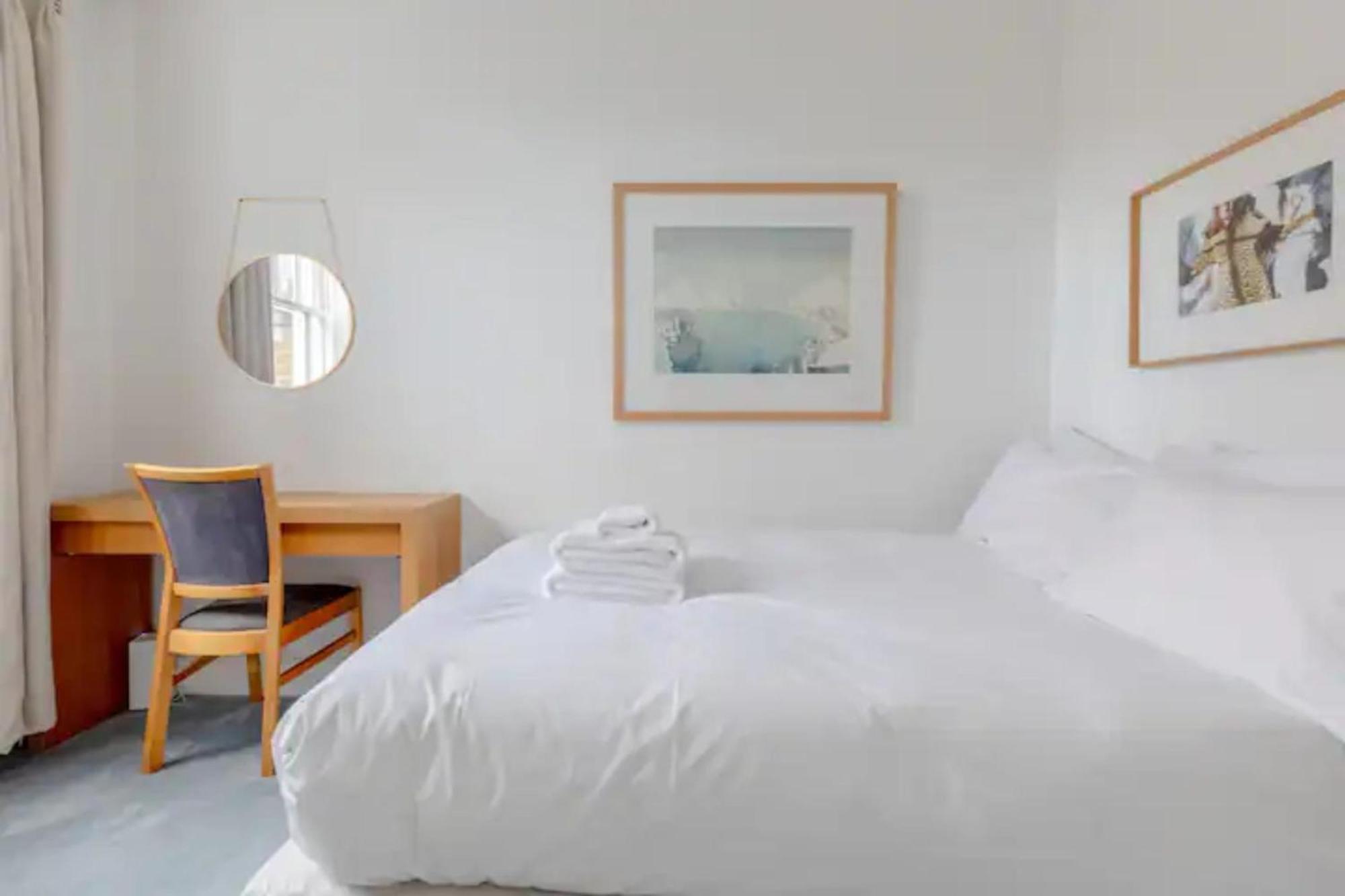 Beautifully Designed 2bd House - By Queen's Park! Londres