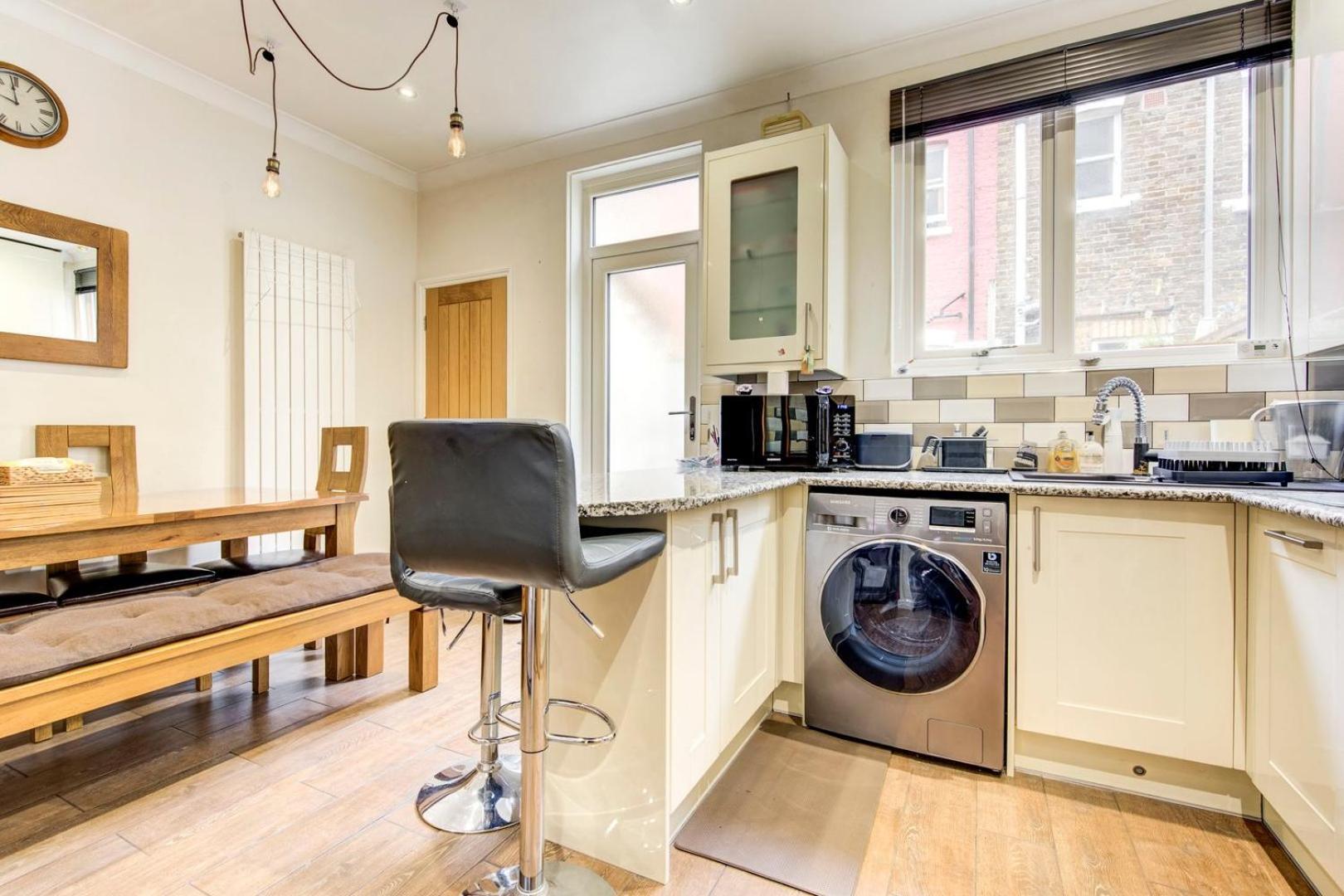 Appartement Guestready - Tranquility Near Shepherd's Bush Londen