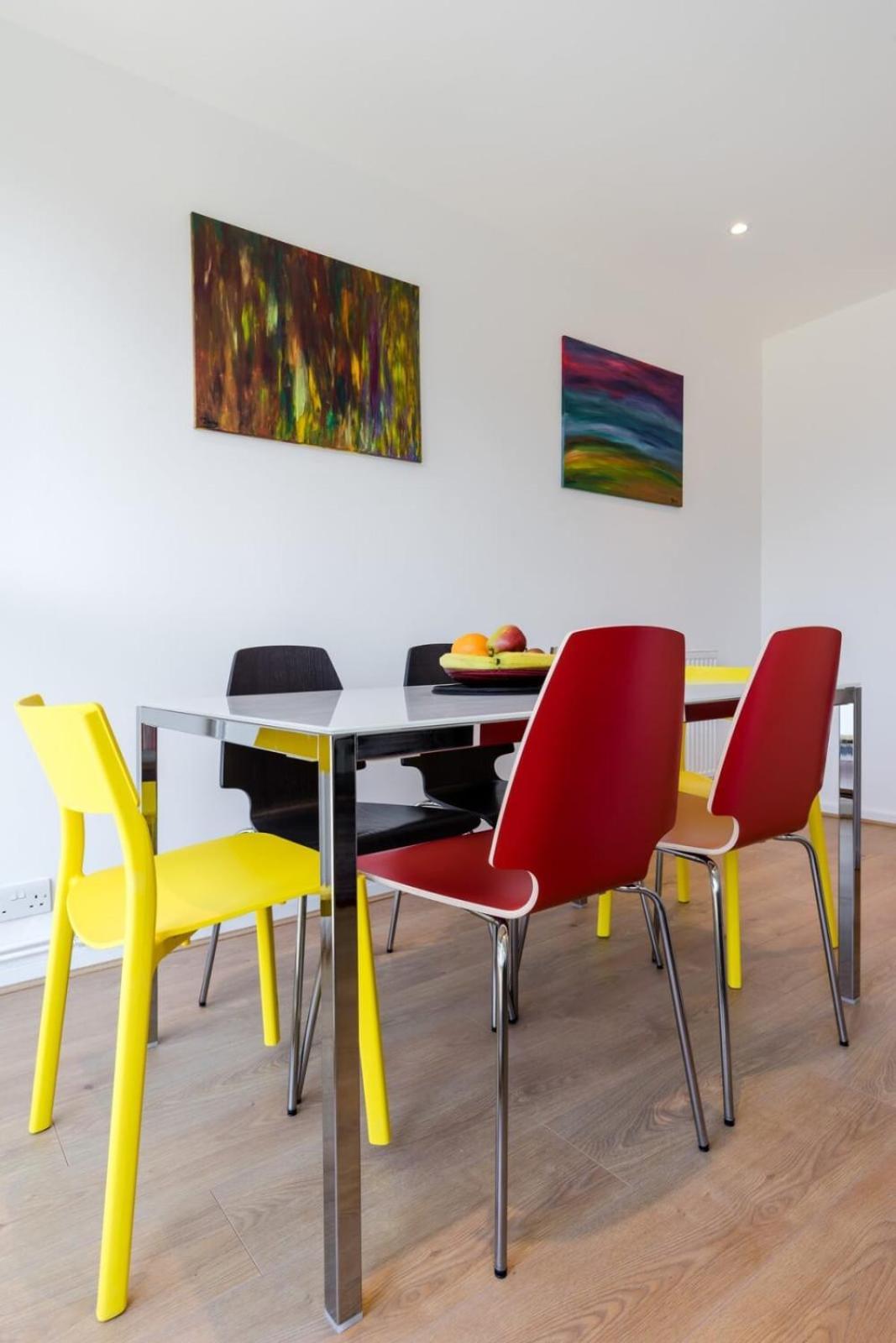 Appartement Cosy 4 Bed In London- Sleeps 8
