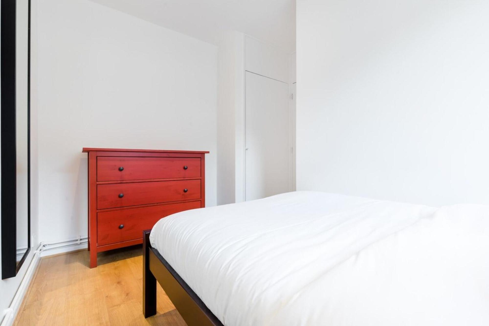 Cosy 4 Bed In London- Sleeps 8 * Londres