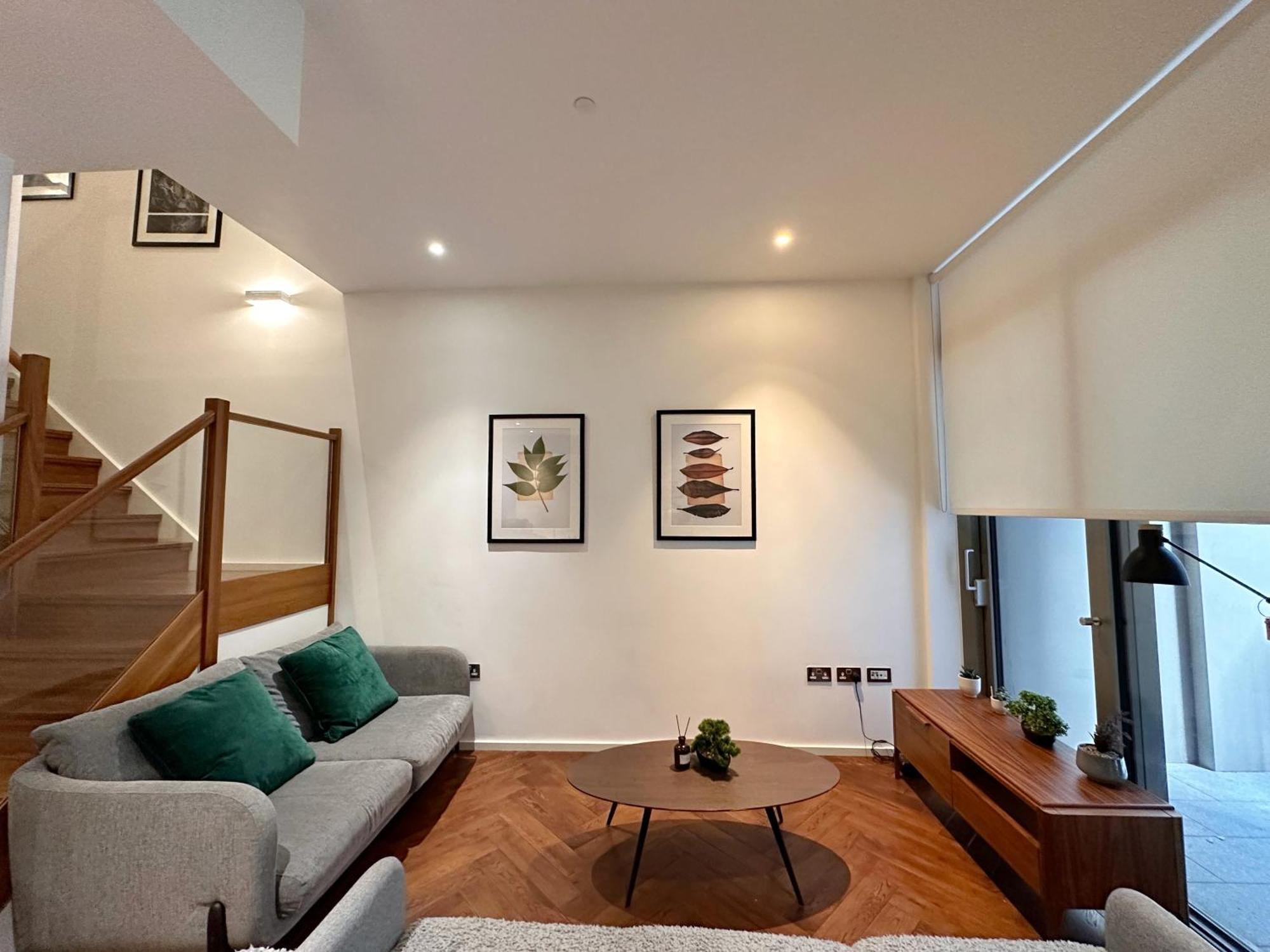 Luxury 2bed 2bath In Nine Elms In Modern Development Apartamento *