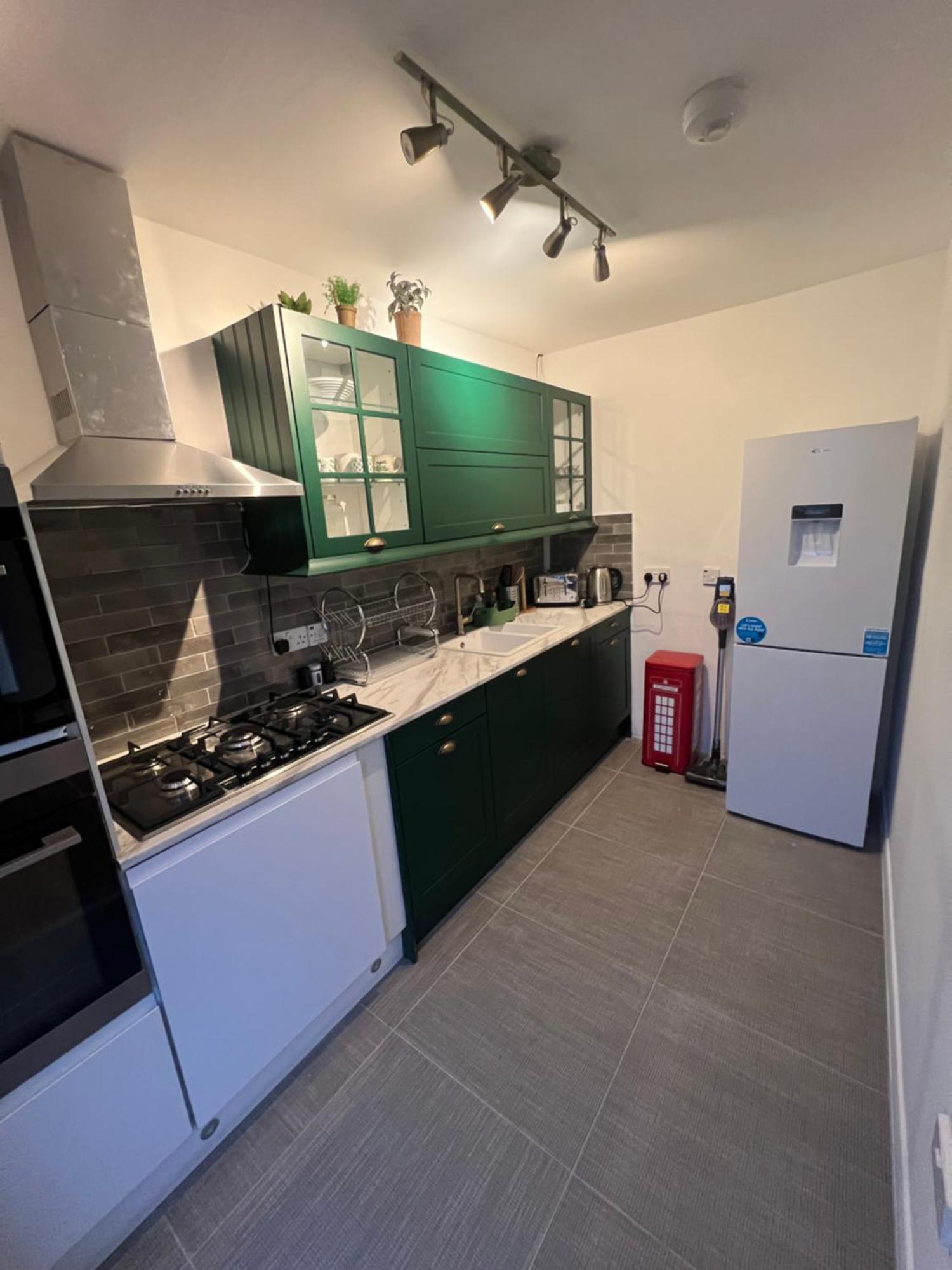 Stylish Warwick Avenue Escape Near Little Venice