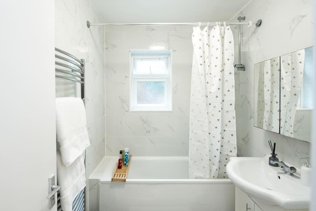 Family-friendly Garden Retreat Appartement