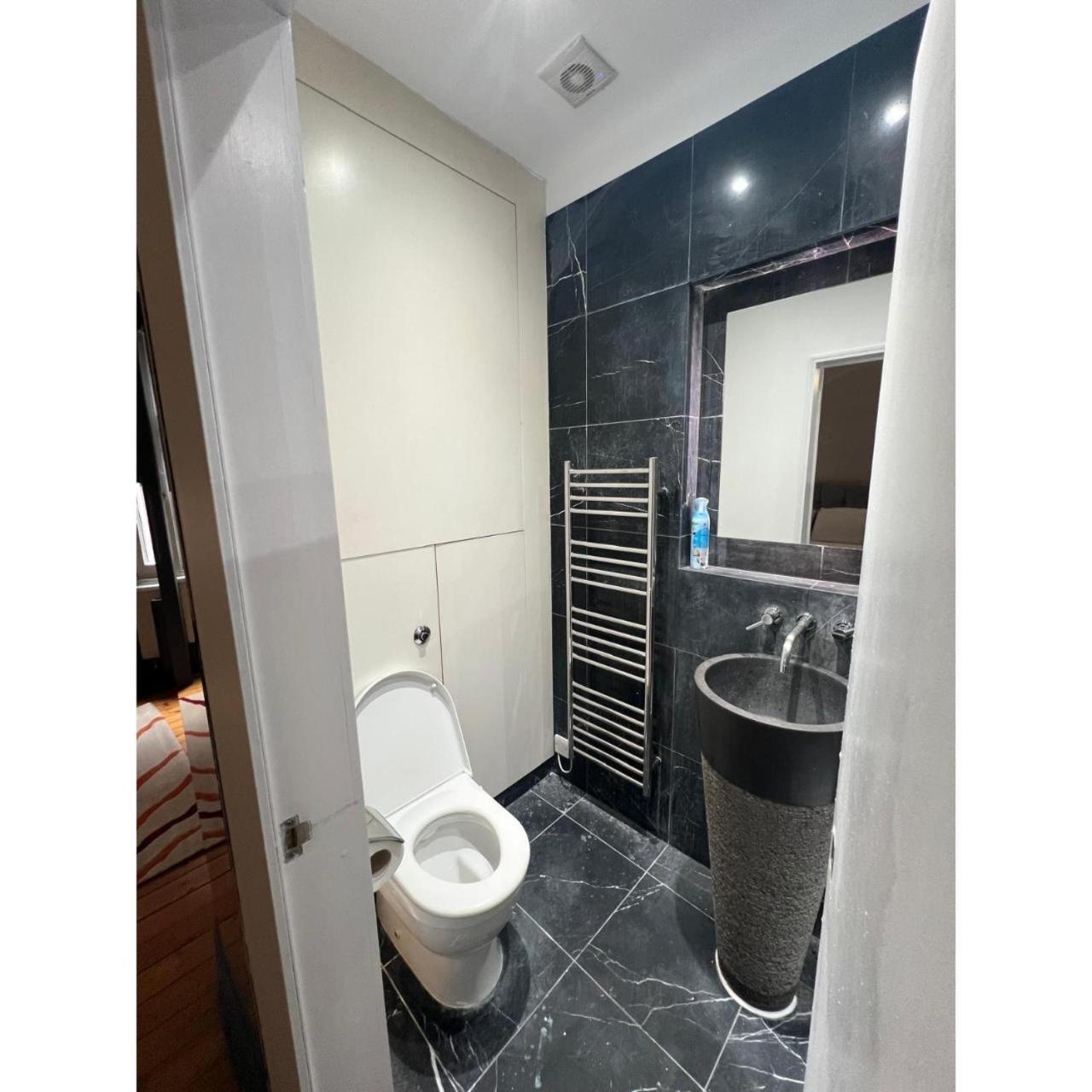 Fabulous 3 Bed Flat Near Edgware Road Station Londres