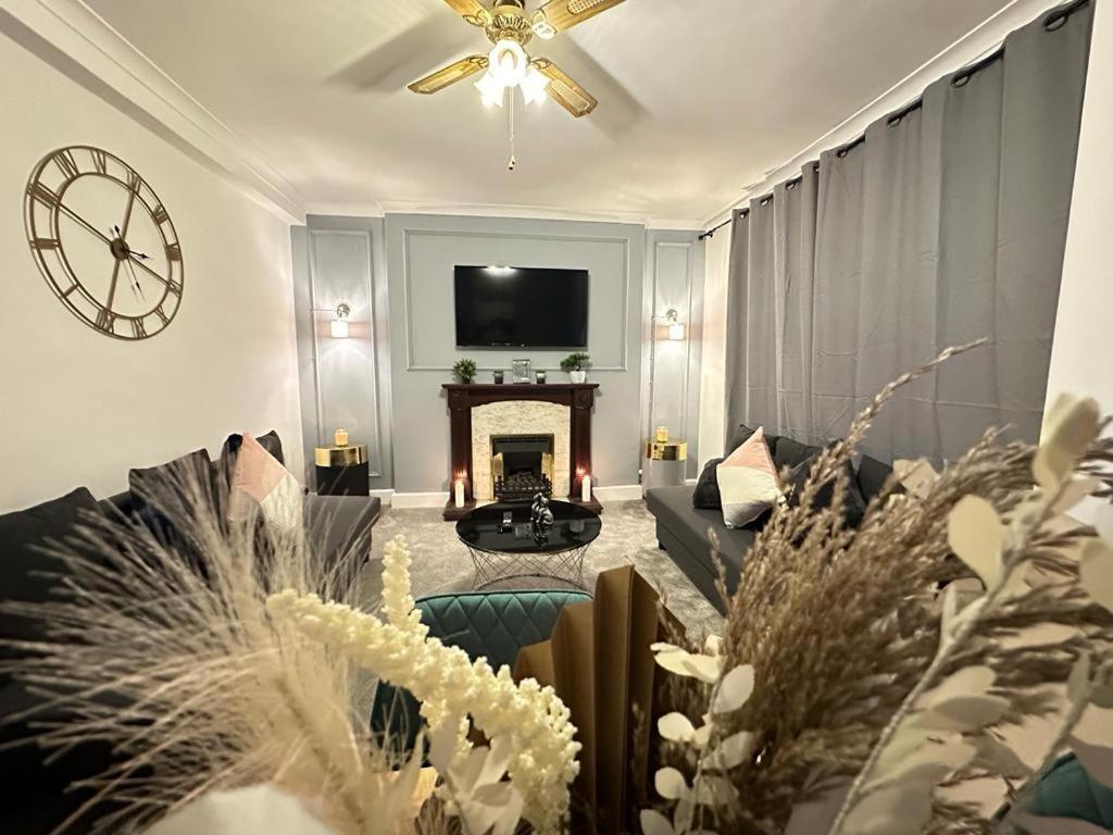 Apartamento Central Three Bedroom *