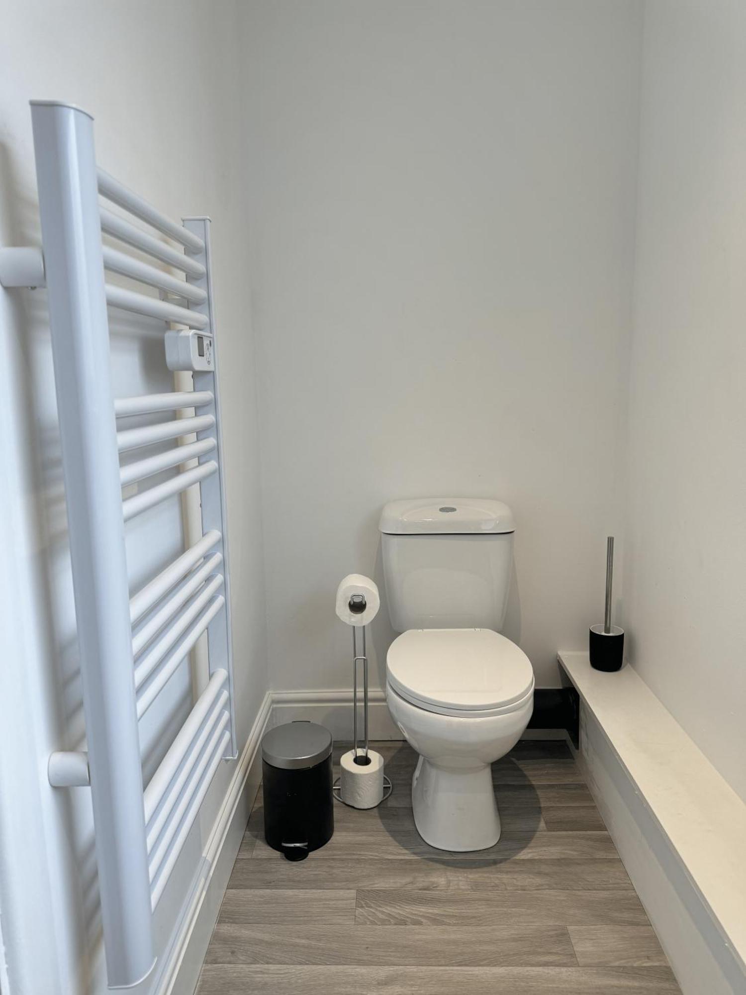 Gasthuis En-suite Bedroom For Up To 4! Sofa Bed - Near Stratford *