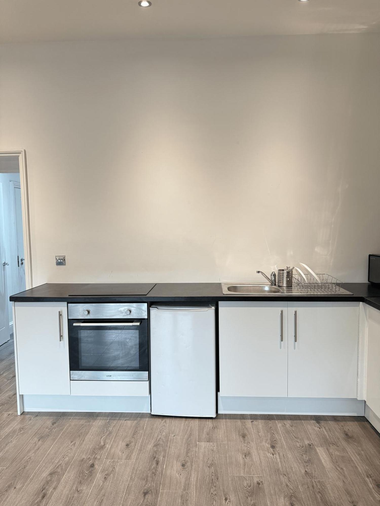 Gasthuis En-suite Bedroom For Up To 4! Sofa Bed - Near Stratford *