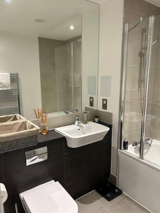 Luxury 2 Bed 2 Bath Cntrl Appartement Londres