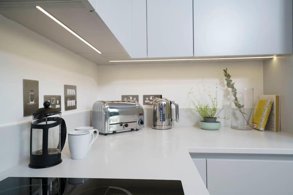 Appartement Luxury 2 Bed 2 Bath Cntrl