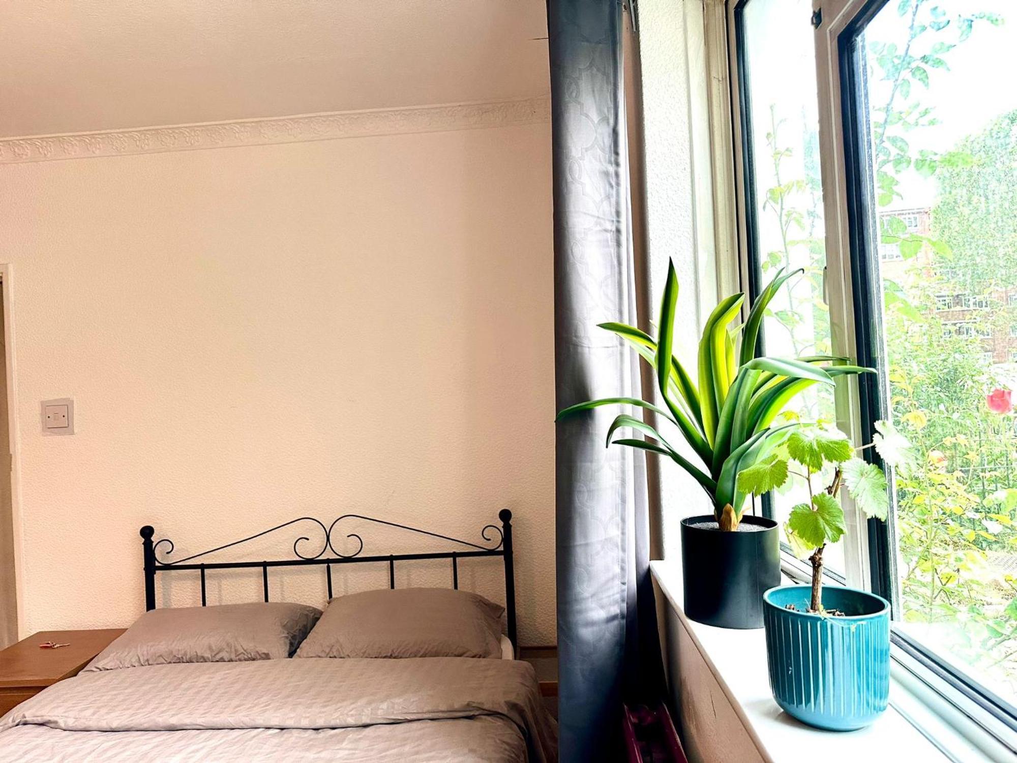 Whitechapel Lindley House R2 Londres