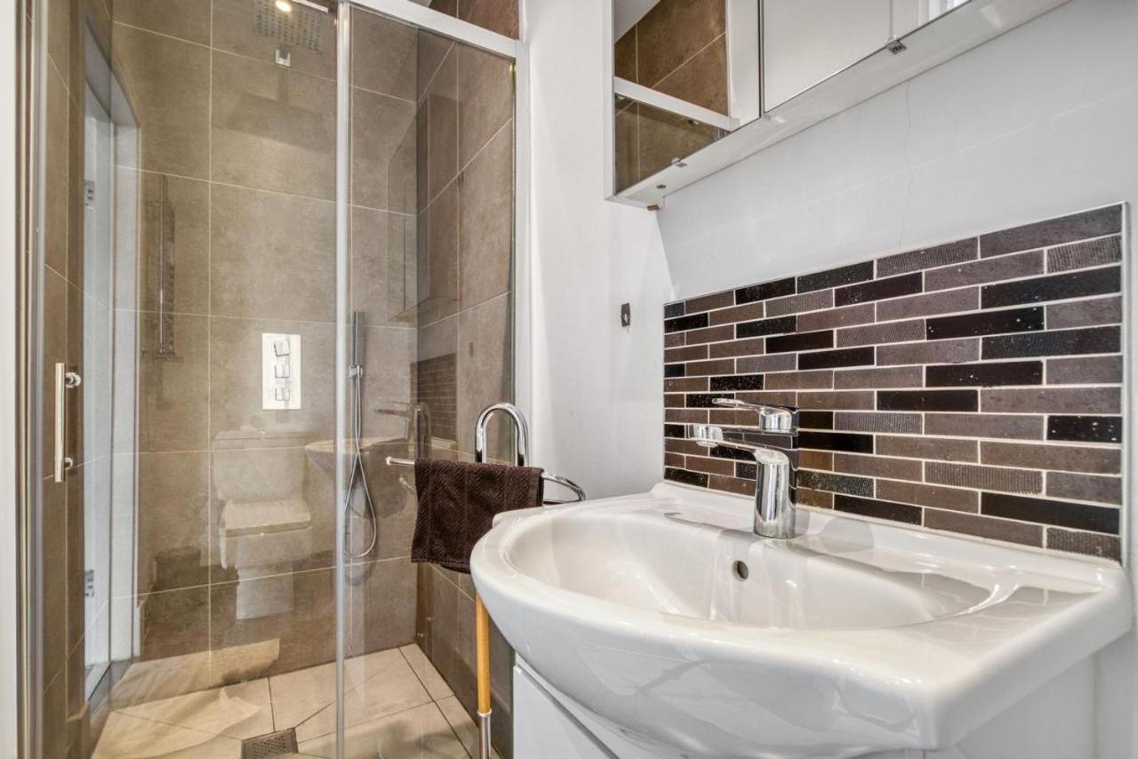 Luxurious Hidden Gem In Wandsworth *