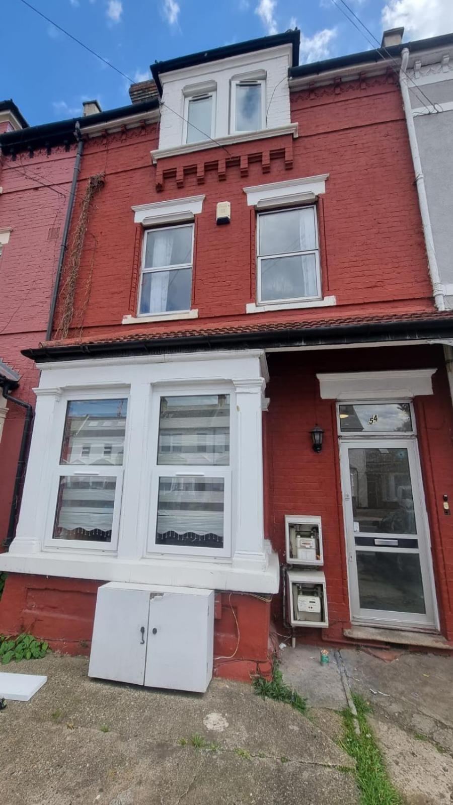 Studio For 2 Person Next To Woodgreen Londres