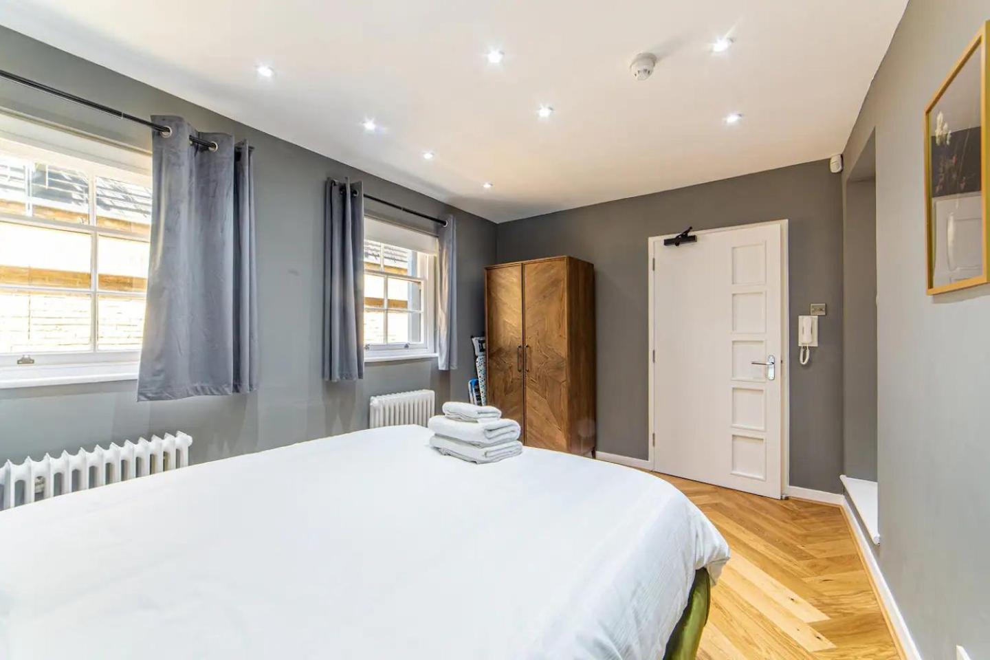 Pass The Keys - Charming Flat In Mayfair London