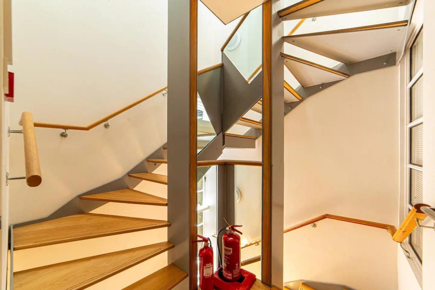 Pass The Keys - Charming Flat In Mayfair London