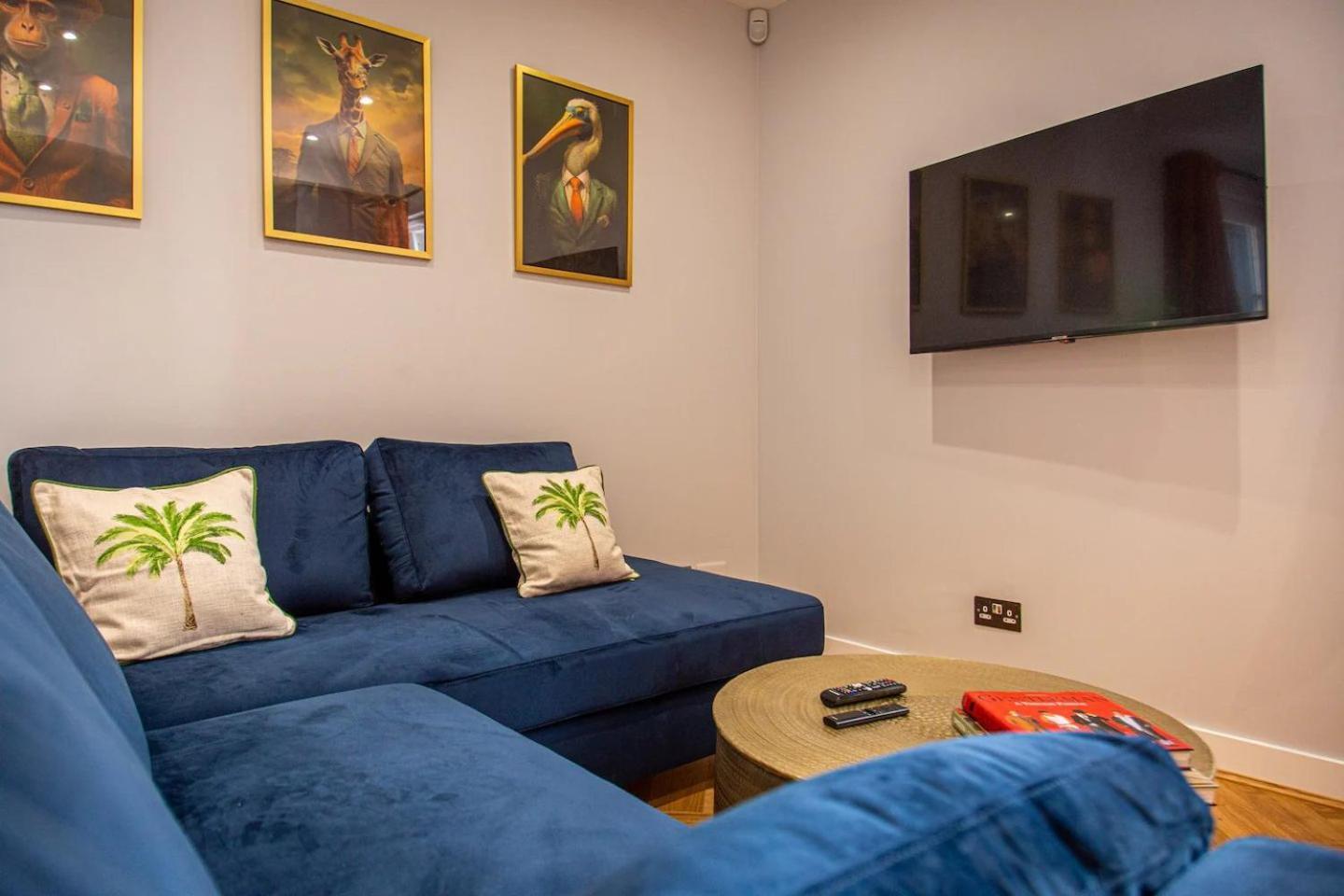 Pass The Keys - Charming Flat In Mayfair Apartment *