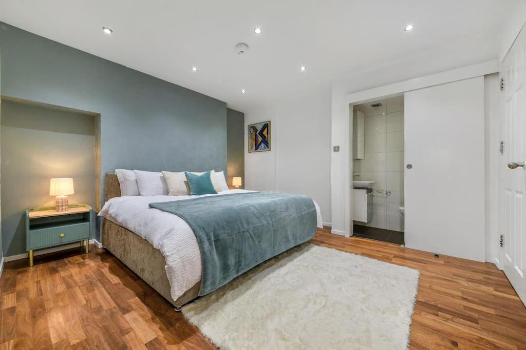 Chic 2 Bedroom Flat In Marble Arch * Londres