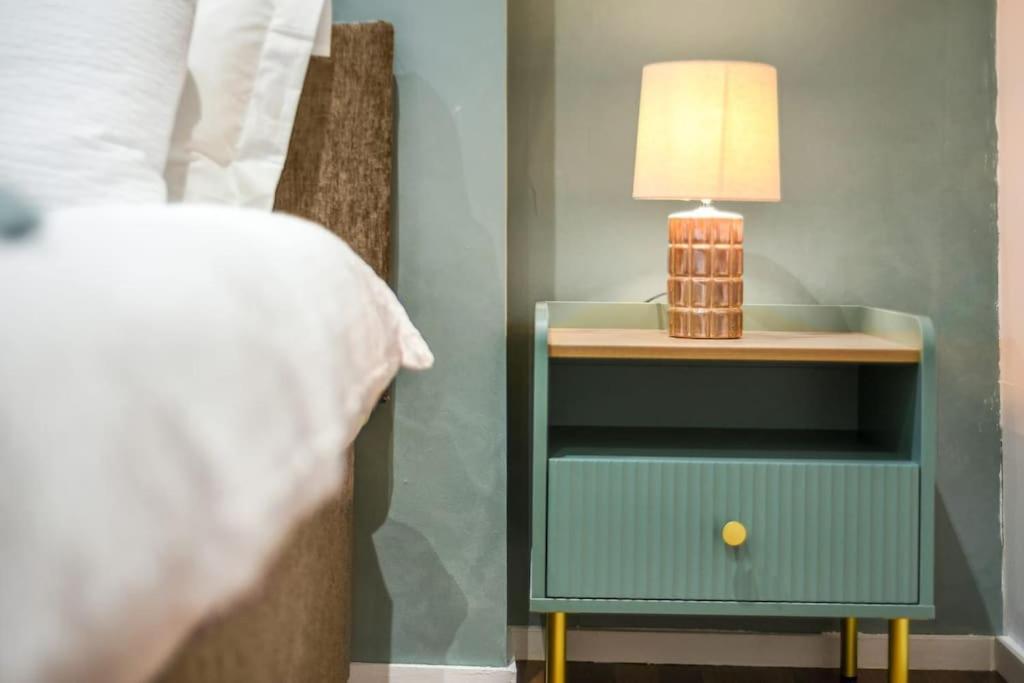 Chic 2 Bedroom Flat In Marble Arch