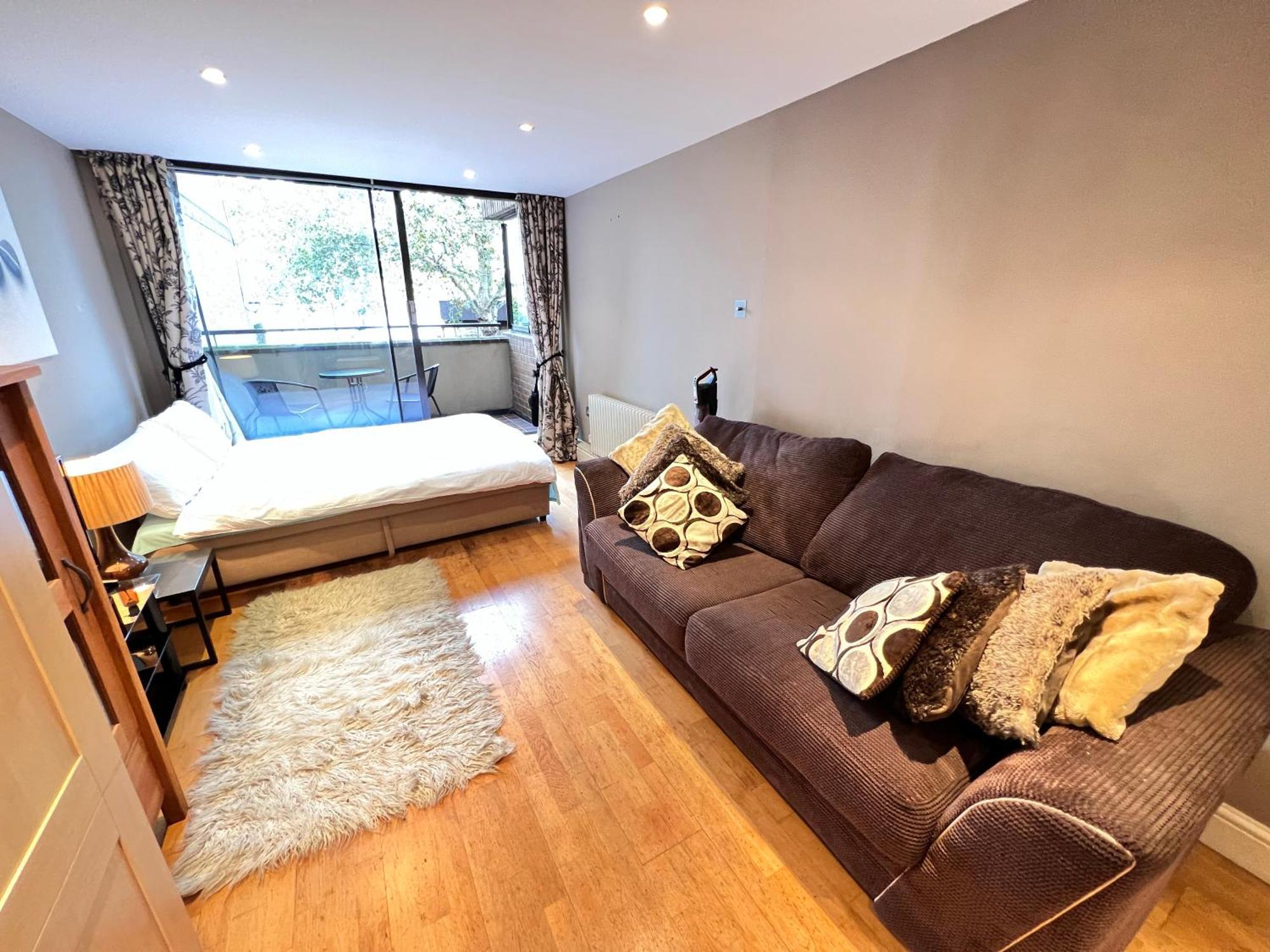 River Thames View Entire In The Most Cental Hotel London