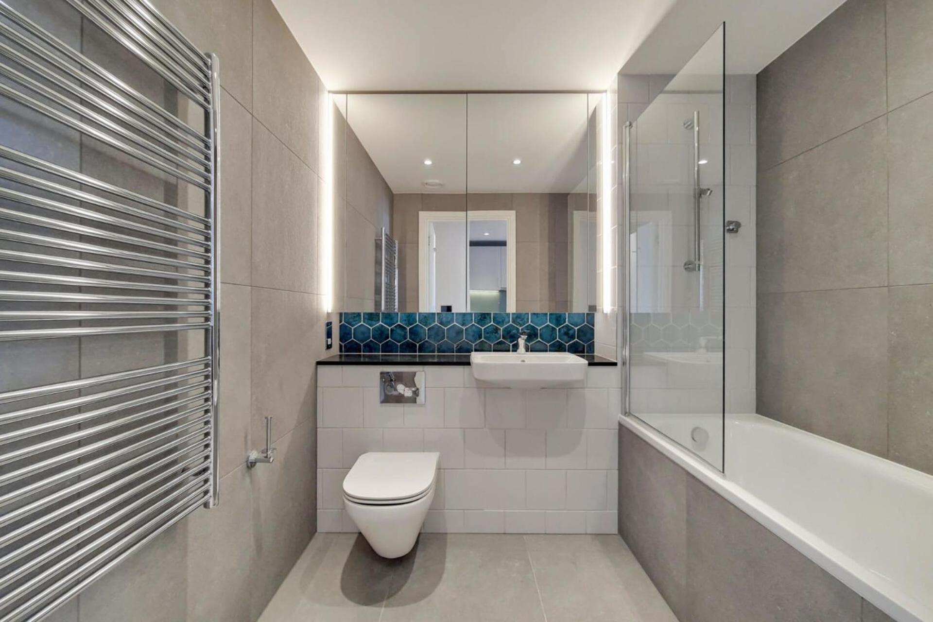 Botanical-inspired At Repton Gardens Right In The Heart Of Wembley Park Apartment