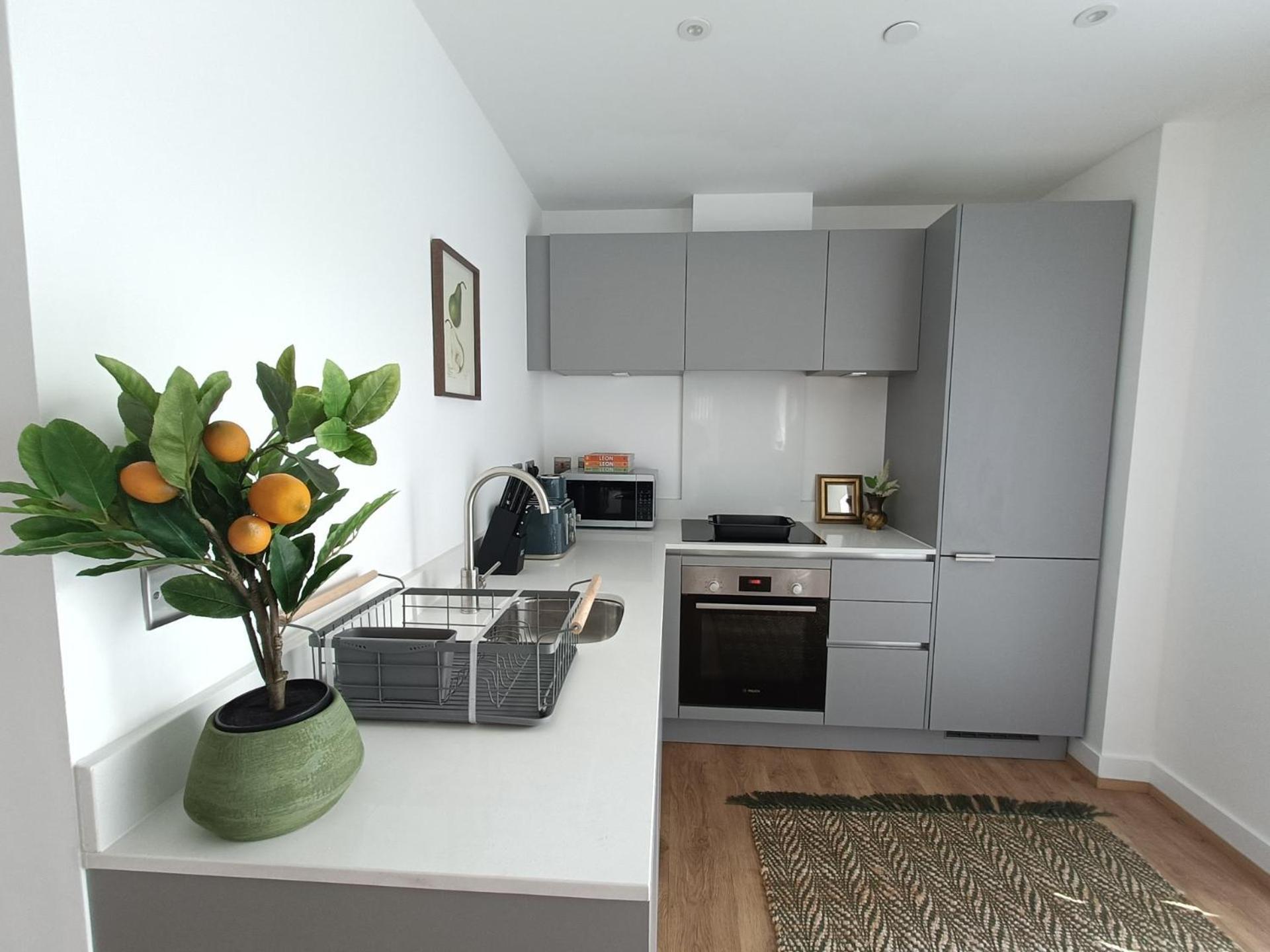 Snuggle Inn: Riverside With Thames Views Londres