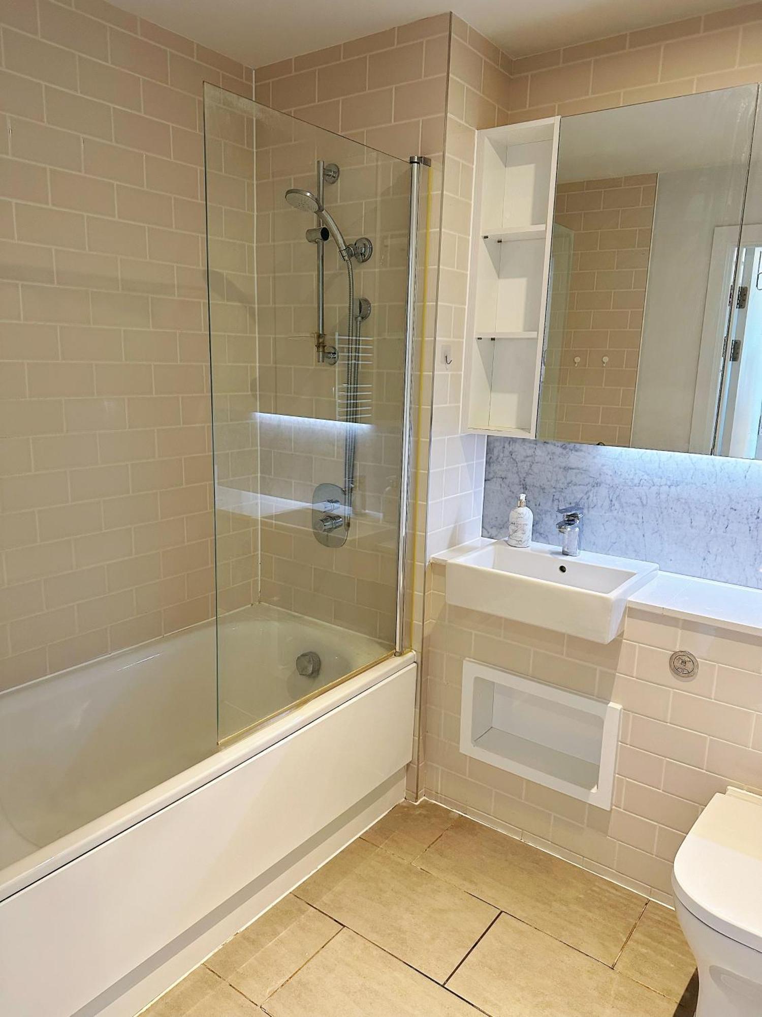 Apartamento Modern 2 Bedroom Secured Flat