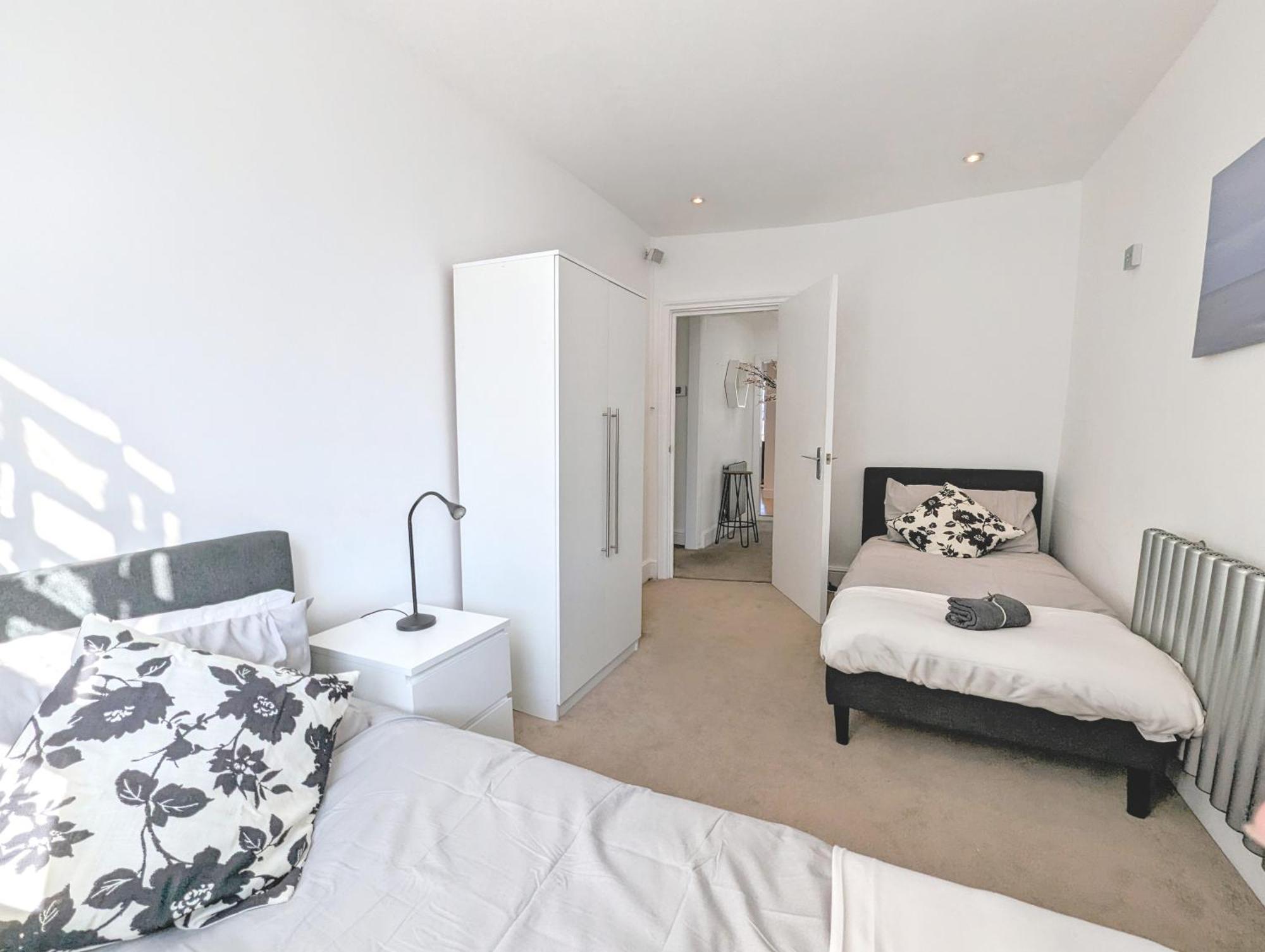 Hyde Park 3 Bedroom Flat Apartamento *