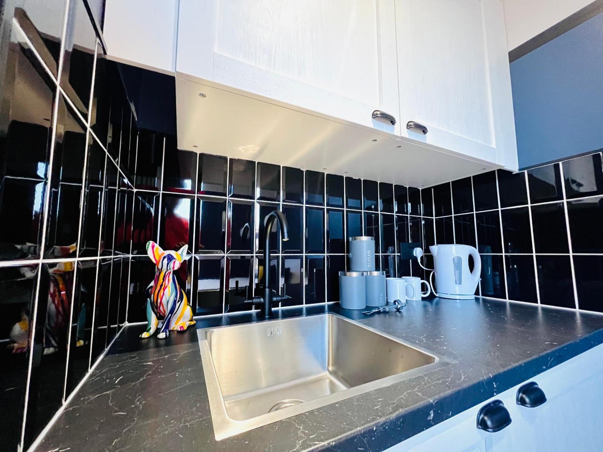 61 Studio, Ideal For Tourists High Recommend!!! Londres